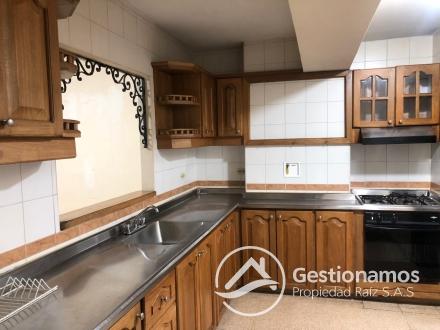 CODIGO A2519 BELEN PARQUE 